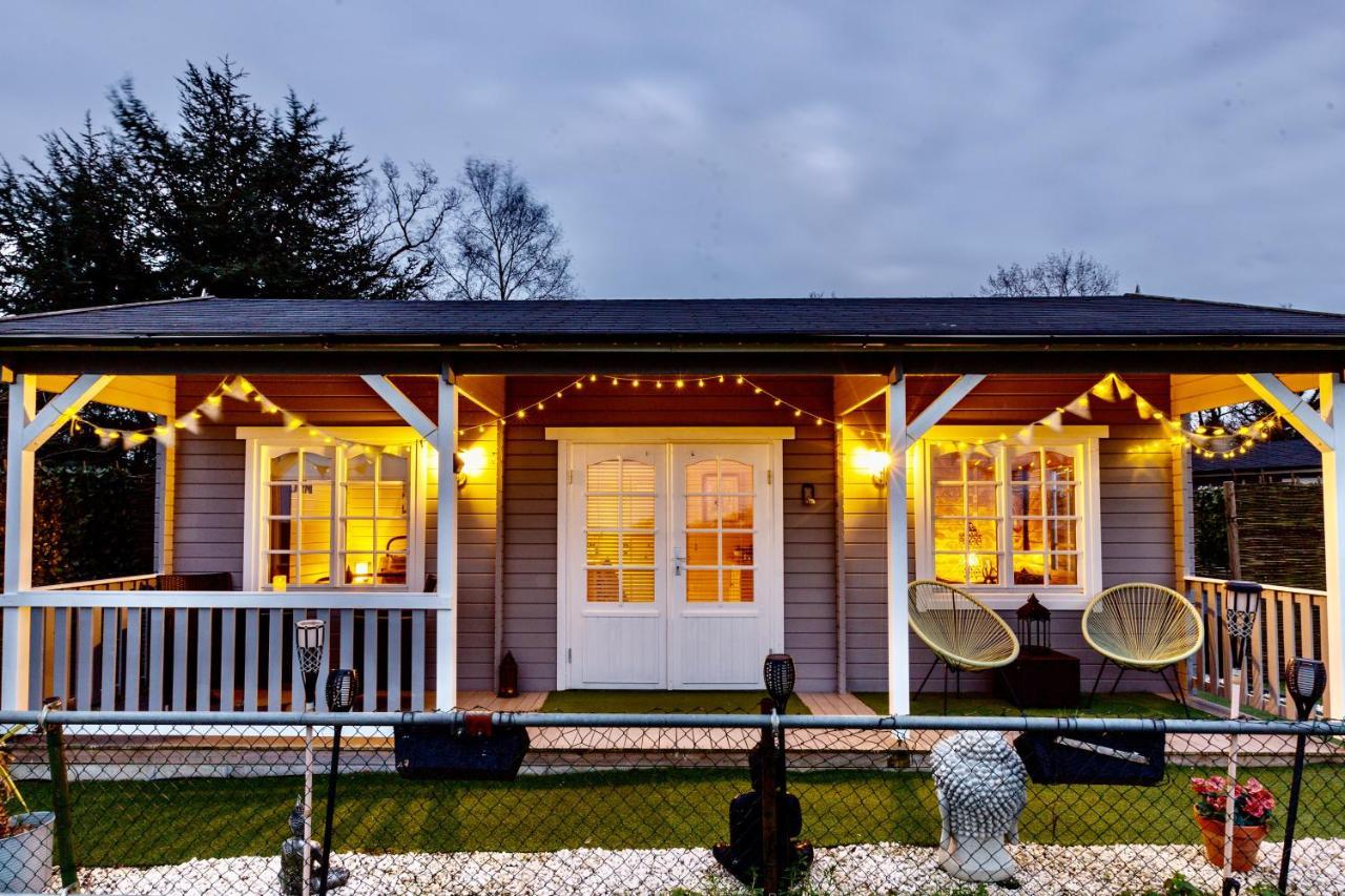 The Retreat Log Cabin Sudbury  Esterno foto