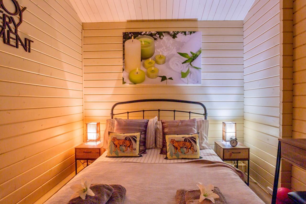 The Retreat Log Cabin Sudbury  Esterno foto