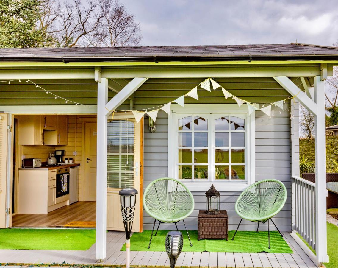 The Retreat Log Cabin Sudbury  Esterno foto